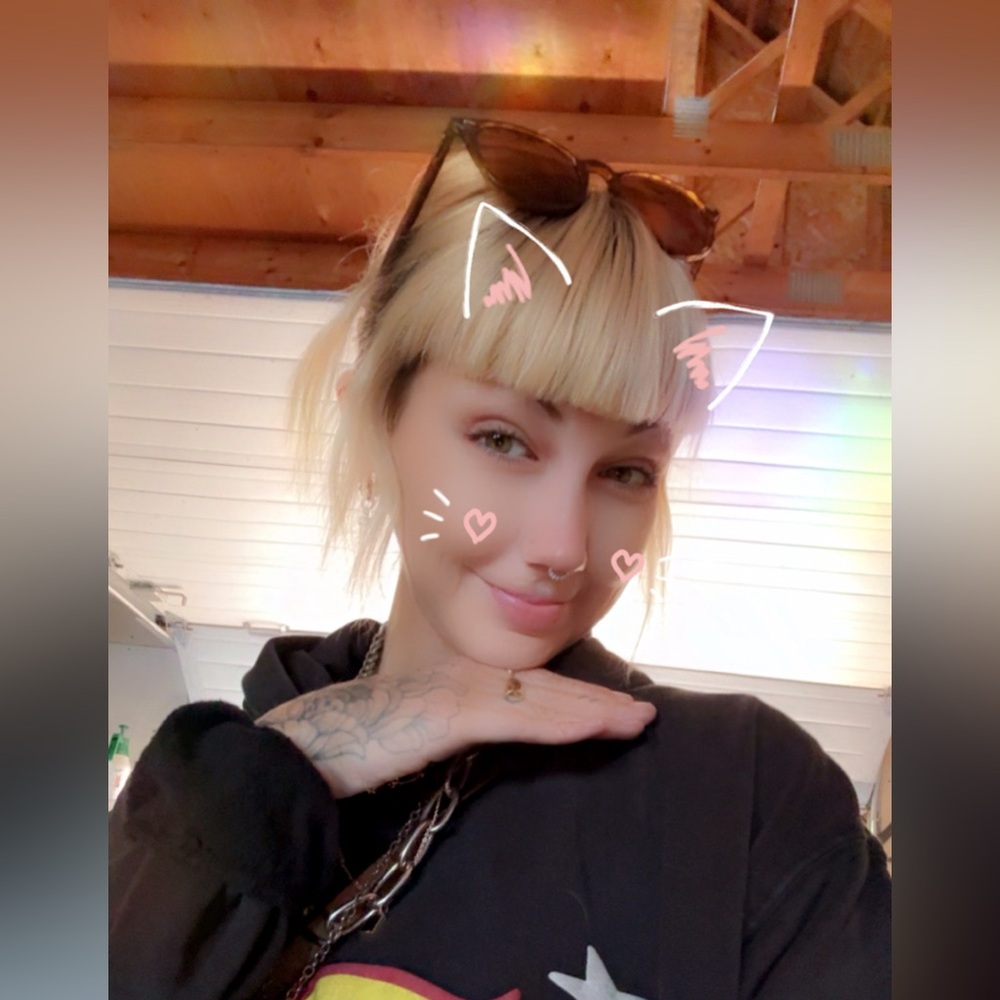 🍋Meet your Posher: Kait🍋